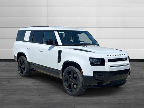 New 2026 Land Rover Defender 130 X-Dynamic SE AWD/4WD image 7