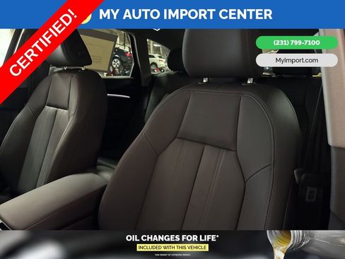 Certified 2025 Audi Q5 Premium w/ Convenience Package image 14