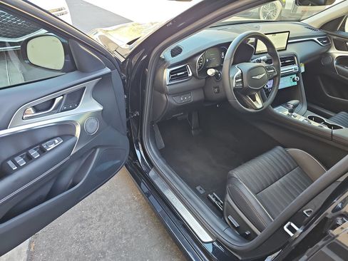 Certified 2026 Genesis G70 2.5T Prestige RWD image 10