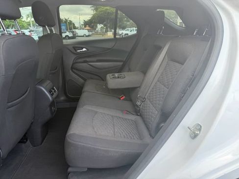 Used 2020 Chevrolet Equinox LT FWD image 12