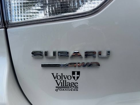 Used 2021 Subaru Forester Premium AWD/4WD image 9