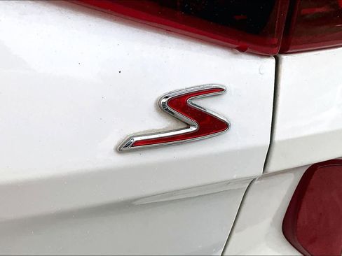 Used 2021 Kia Seltos S image 9