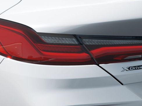 Used 2025 BMW 840i xDrive Coupe w/ Driving Assistance Package image 31