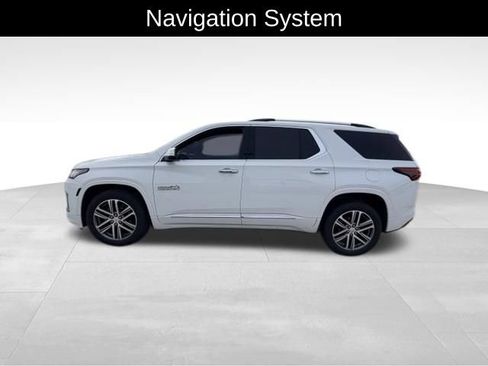 Certified 2023 Chevrolet Traverse High Country AWD/4WD image 4