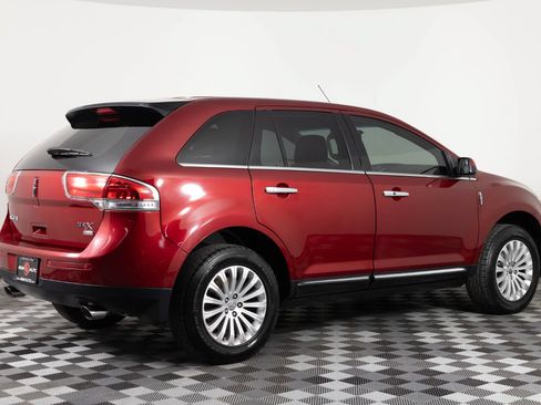 Used 2013 Lincoln MKX AWD image 8