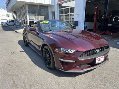 Used 2018 Ford Mustang Convertible w/ Ecoboost Performance Package image 3