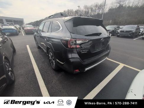 Used 2024 Subaru Outback Limited AWD/4WD image 10