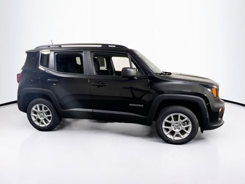 Used 2022 Jeep Renegade Latitude w/ Convenience Group image 4