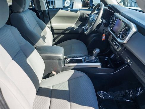 Used 2021 Toyota Tacoma SR5 image 14