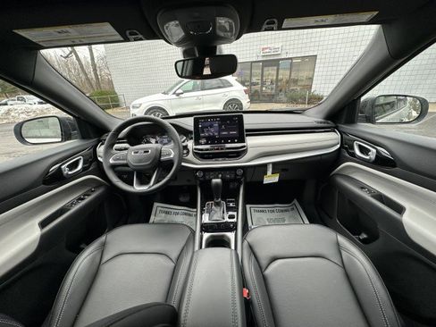 New 2026 Jeep Compass Limited image 16