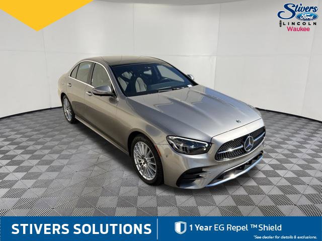 Used 2023 Mercedes-Benz E 450 4MATIC Sedan image 3