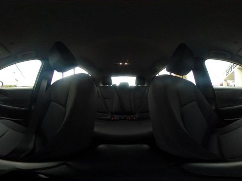 Used 2025 Toyota Prius LE image 42