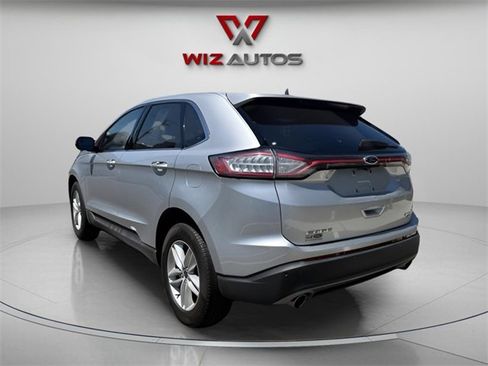 Used 2017 Ford Edge SEL image 7