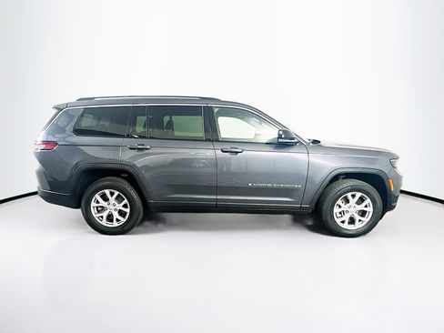 Used 2022 Jeep Grand Cherokee L Limited RWD image 10