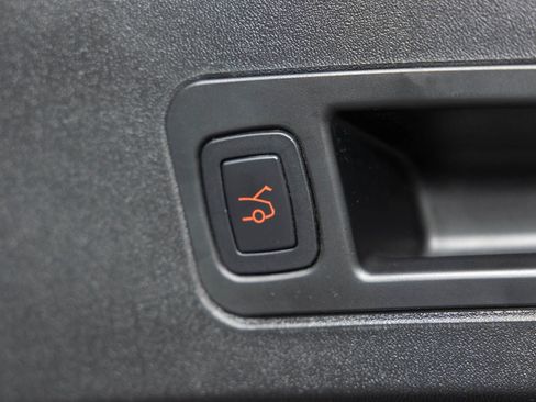 Used 2020 Tesla Model S Long Range image 20