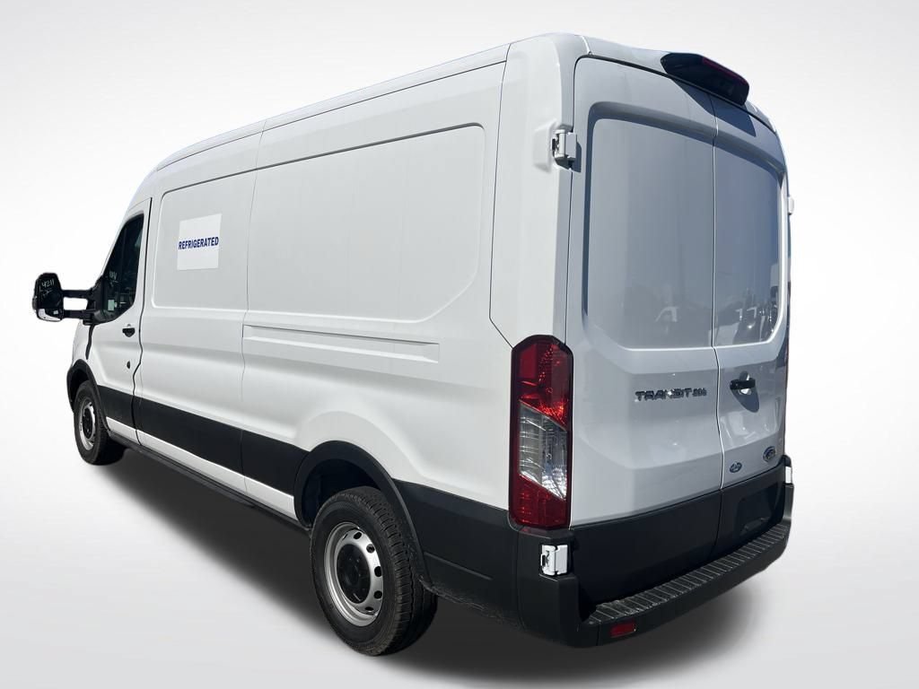 Used 2025 Ford Transit 250 148 Medium Roof RWD image 23