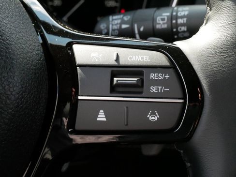 New 2025 Honda Pilot Touring image 21