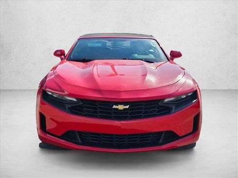 Used 2020 Chevrolet Camaro LT RWD image 2
