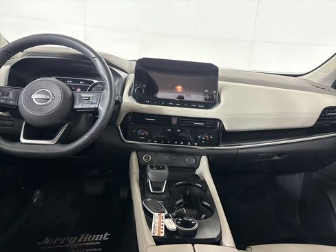 Used 2023 Nissan Rogue SL w/ SL Premium Package AWD/4WD image 25