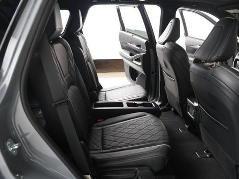 Used 2025 INFINITI QX60 Autograph w/ Cargo Package AWD/4WD image 36