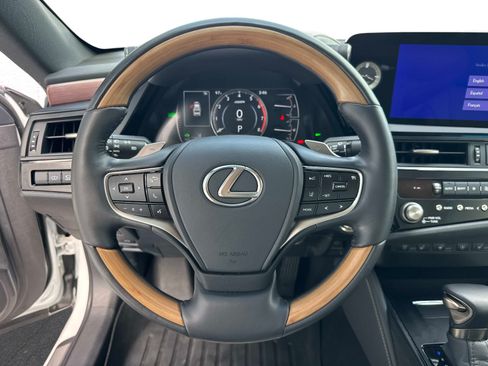 Certified 2025 Lexus ES 300h Ultra Luxury w/ Accessory Package (Z1) FWD image 27