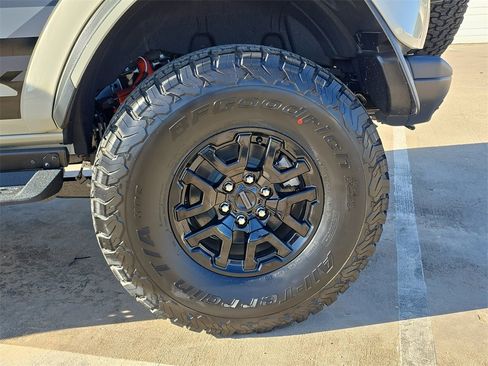 New 2025 Ford Bronco Raptor w/ Interior Carbon Fiber Pack image 29