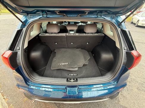 Used 2020 Kia Niro LX FWD image 21