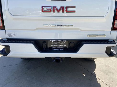 Used 2022 GMC Sierra 1500 Elevation AWD/4WD image 7