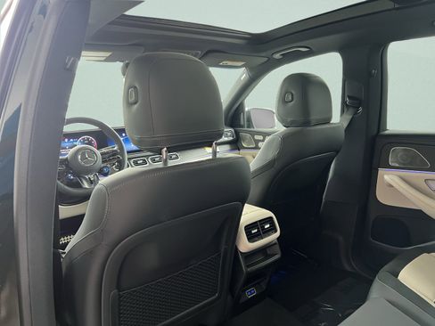 Certified 2025 Mercedes-Benz GLE 53 AMG 4MATIC image 24