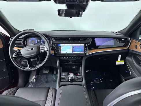 New 2026 Jeep Grand Cherokee L Summit AWD/4WD image 3