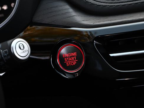 Used 2024 Acura MDX SH-AWD w/ Advance Package image 27