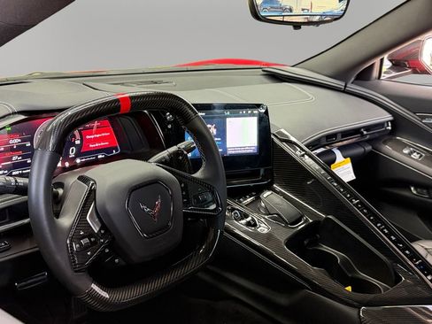 Used 2024 Chevrolet Corvette Stingray Preferred Cpe w/ Z51 Performance Package image 15