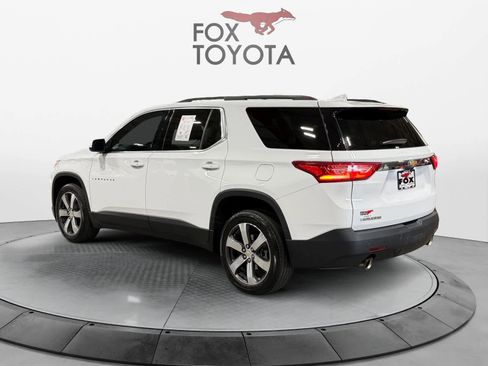 Used 2020 Chevrolet Traverse LT w/ LT Premium Package image 4