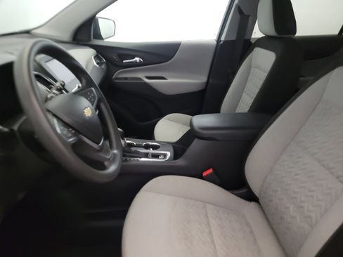 Used 2023 Chevrolet Equinox LS w/ LS Convenience Package AWD/4WD image 17