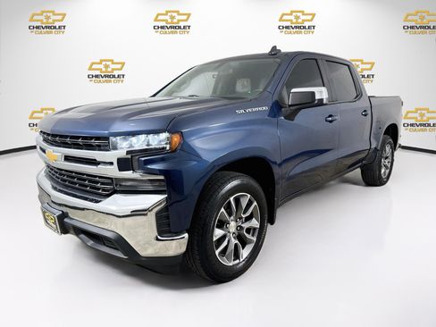 Used 2021 Chevrolet Silverado 1500 LT w/ All Star Edition Plus RWD image 3