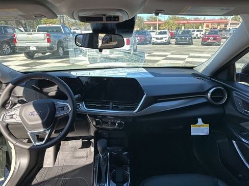 New 2026 Chevrolet Trax ACTIV w/ Driver Confidence Package image 6