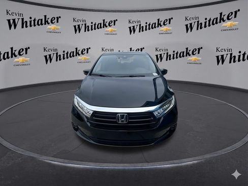 Used 2023 Honda Odyssey Touring image 3