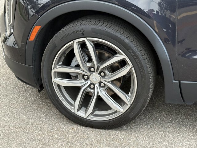 Used 2023 Cadillac XT4 Sport w/ Cold Weather Package AWD/4WD image 31