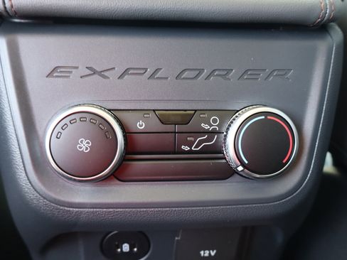 New 2026 Ford Explorer Active w/ Active Comfort Package image 25