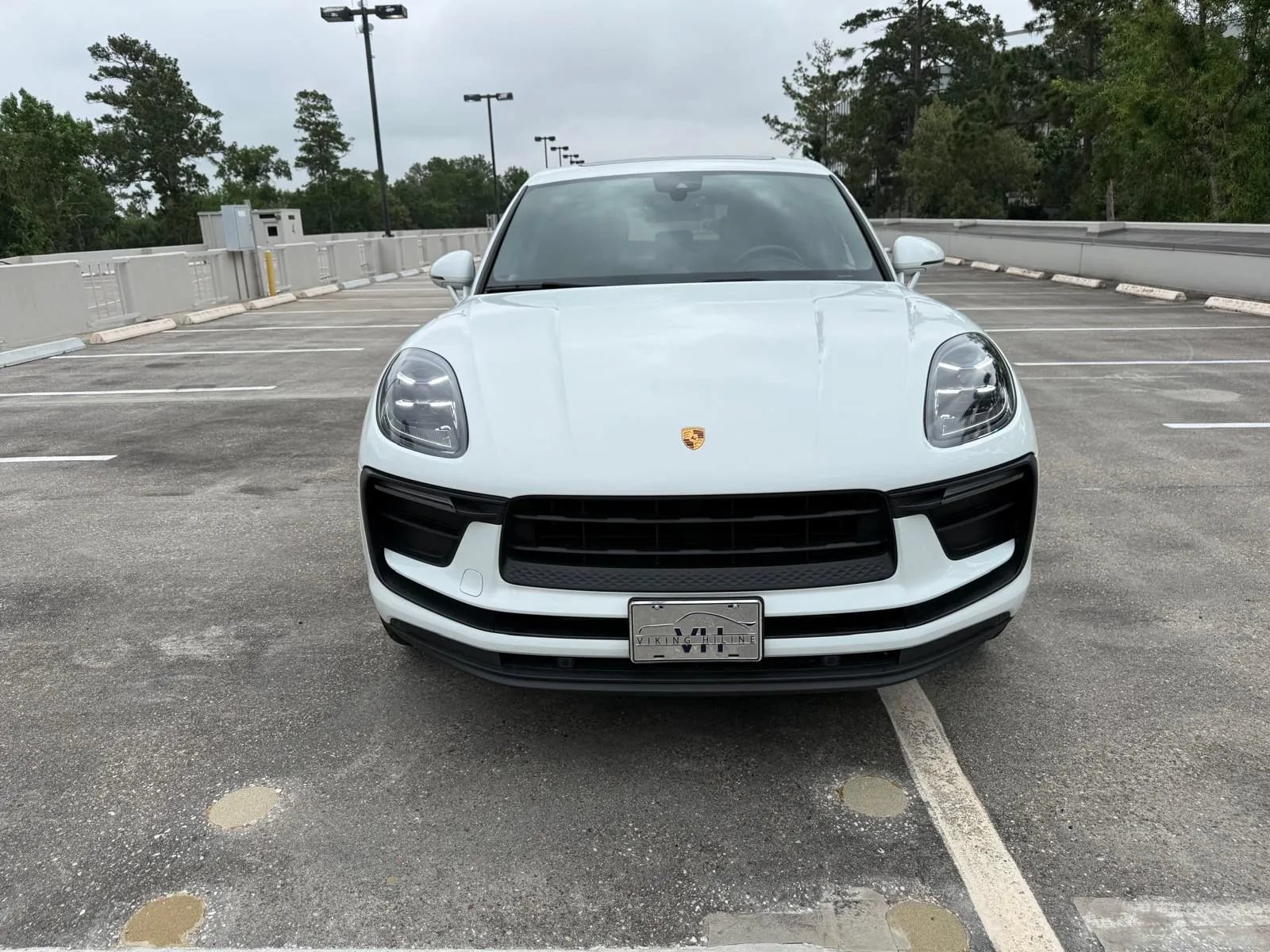 Used 2022 Porsche Macan w/ Premium Package Plus AWD/4WD image 34