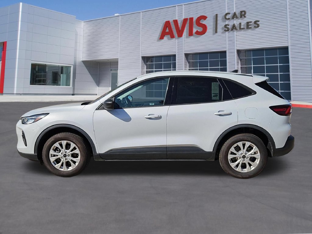 Used 2025 Ford Escape Active AWD/4WD image 8