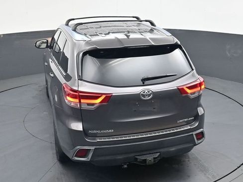 Used 2018 Toyota Highlander Limited AWD/4WD image 24