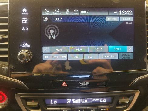 Used 2021 Honda Passport Touring image 25