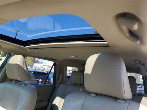 Used 2022 Toyota 4Runner Limited image 17