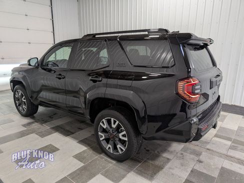Used 2025 Toyota 4Runner TRD Sport image 2