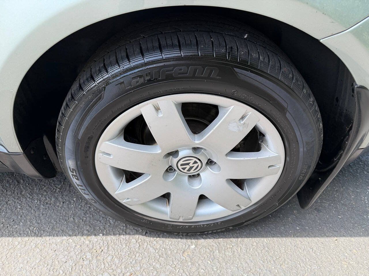 Used 2005 Volkswagen Passat GL FWD image 62