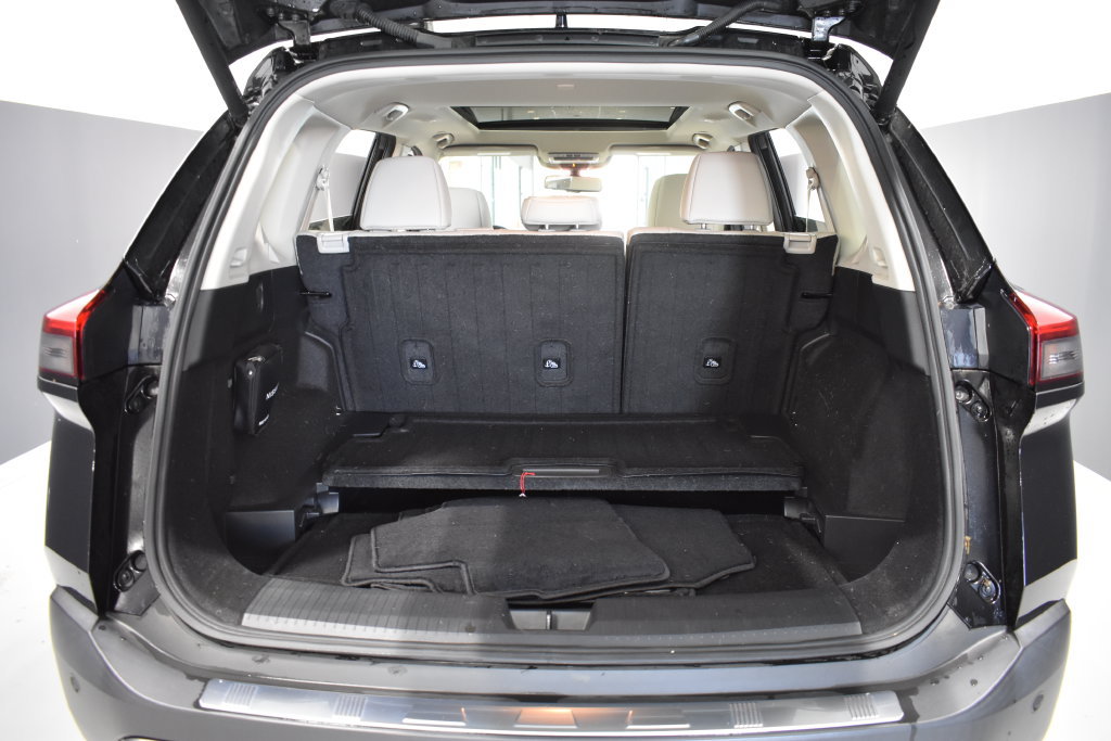 Certified 2023 Nissan Rogue SL w/ SL Premium Package AWD/4WD image 37