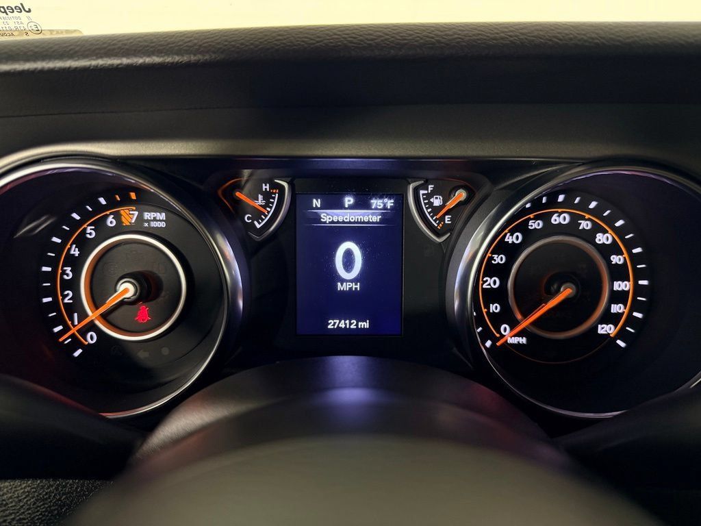 Used 2023 Jeep Gladiator Sport AWD/4WD image 14