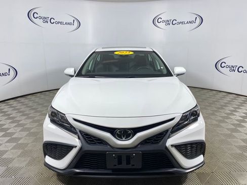 Certified 2023 Toyota Camry SE AWD/4WD image 2