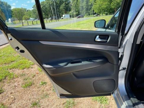 Used 2012 INFINITI G37 x Sedan w/ Premium Pkg image 32